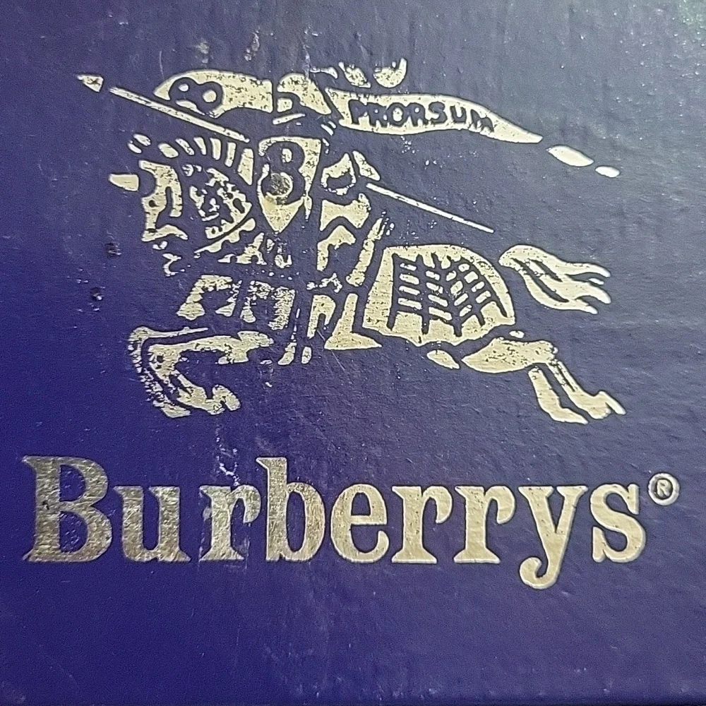 BURBERRYS VINTAGE 3PC CUFFLINKS IN BOX EUC